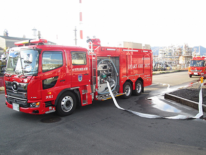 大竹工場：地元消防署との合同防災訓練（2020年度実施）